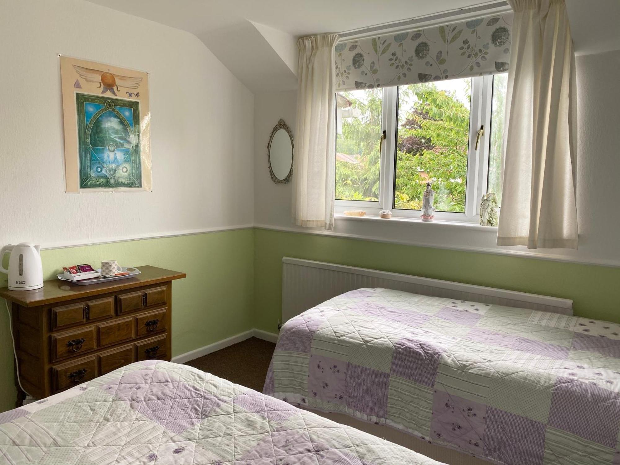 Bed and Breakfast Camelot Retreat - Tor View Glastonbury Pokoj fotografie